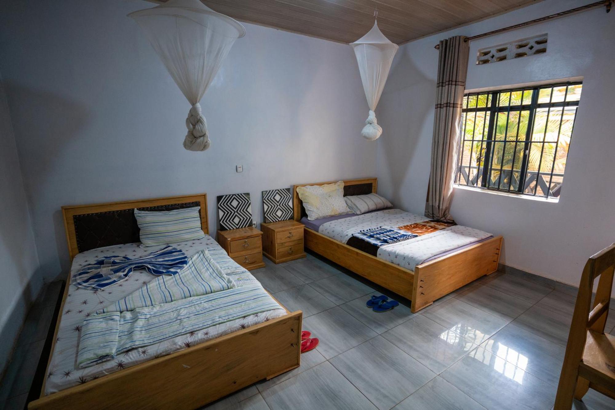 Akagera Neighbors Bed & Breakfast Kabarondo Eksteriør bilde