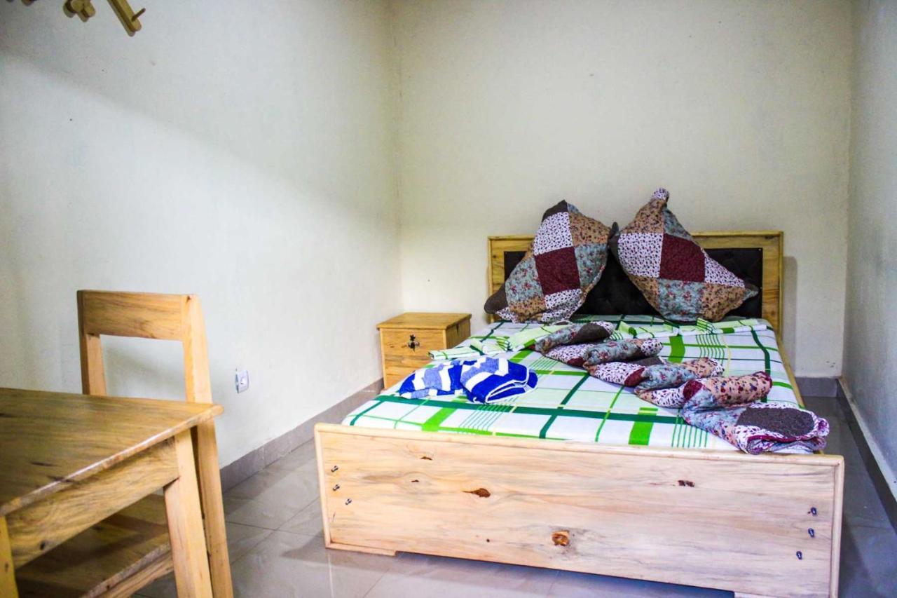 Akagera Neighbors Bed & Breakfast Kabarondo Eksteriør bilde