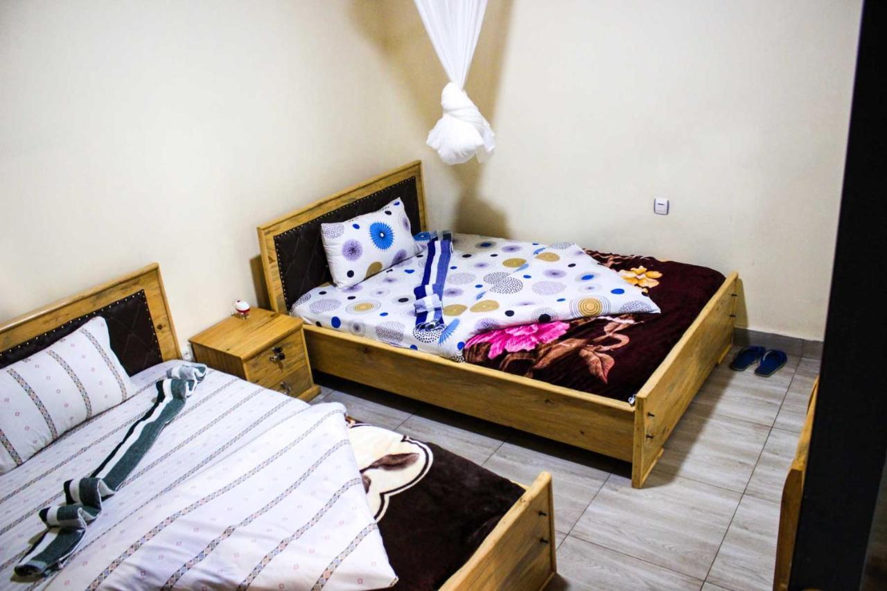 Akagera Neighbors Bed & Breakfast Kabarondo Eksteriør bilde